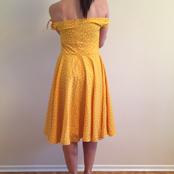 NWOT Yellow Polka Dot Dress - Picture 5 of 9